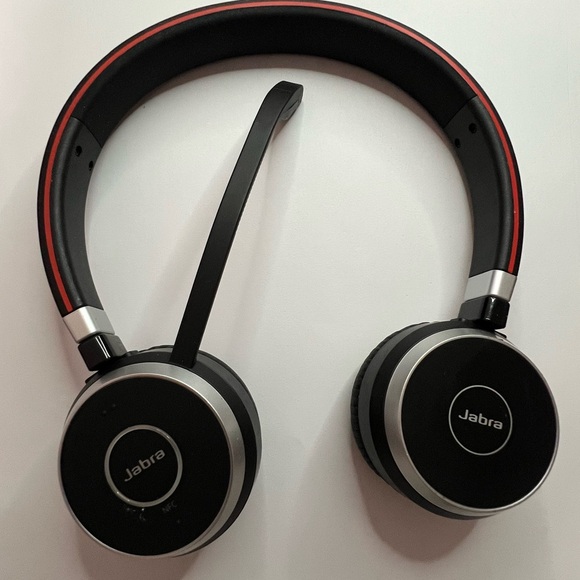 Black jabra Wireless Headphones